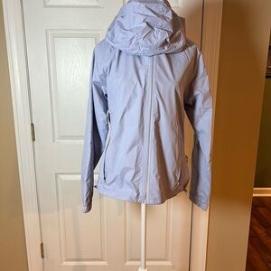 ASICS Women's Size Small Lightweight Hooded Running Jacket Light Purple